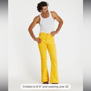 HAMMIES Bell Bottom Stretch Corduroy Size 32 in Yellow EUC 135